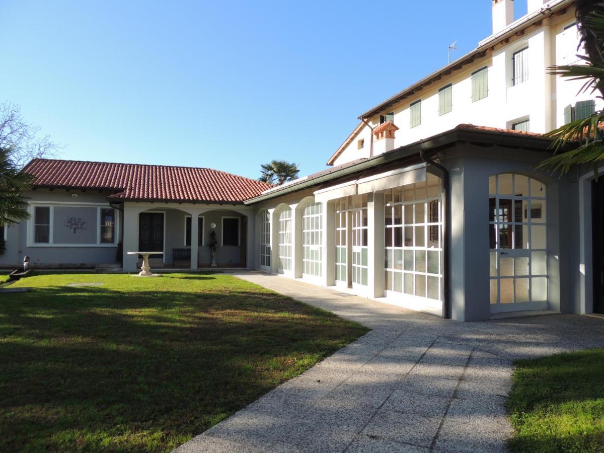 Ginkgo Guest House Ronchis المظهر الخارجي الصورة